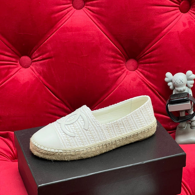 WOVEN LOAFERS IN WHITE FABRIC