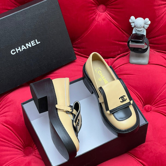 CC MOCCASIN LOAFER IN YELLOW CREAM MIX BLACK LAMBSKIN