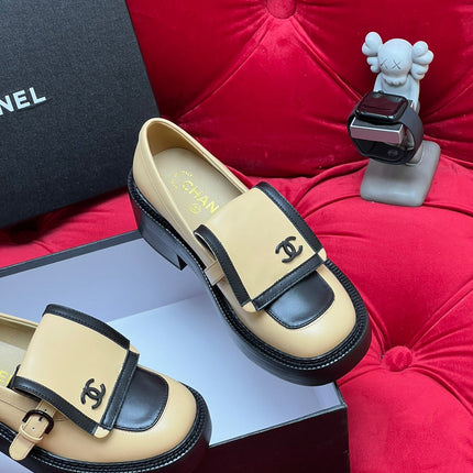 CC MOCCASIN LOAFER IN YELLOW CREAM MIX BLACK LAMBSKIN