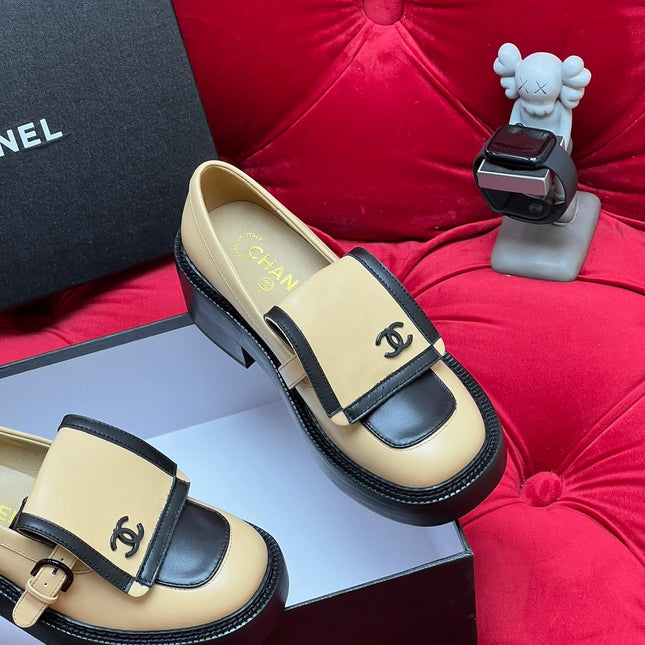 CC MOCCASIN LOAFER IN YELLOW CREAM MIX BLACK LAMBSKIN