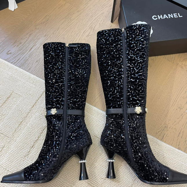 KNEE HIGH BOOTS IN BLACK CALFSKIN AND SEQUINS
