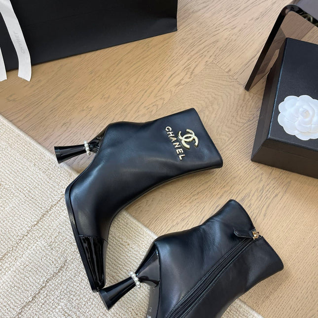 BONGADE BOOTS IN BLACK CALFSKIN