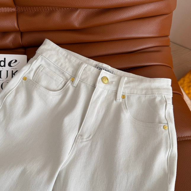CC 25 Flared Jean White Elastic Fabric