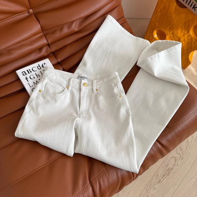 CC 25 Flared Jean White Elastic Fabric