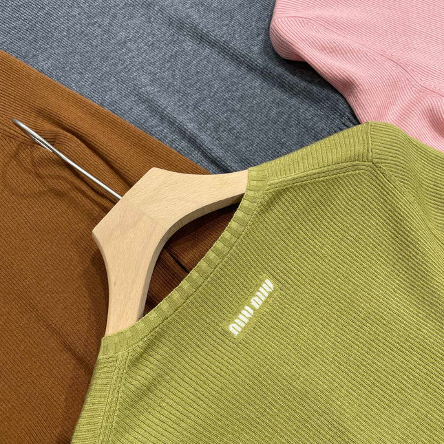 MIUMIU KNIT SWEATER STYLE 101