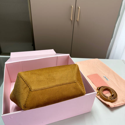 SMALL SHOPPING BAG 22 IN PEANUT BROWN CORDUROY