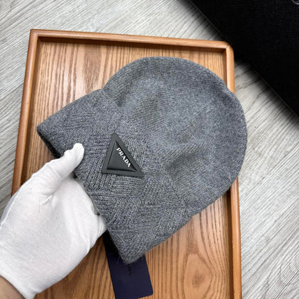 BEANIE HAT IN SHADOW GRAY WOOL AND RABBIT FUR 342034