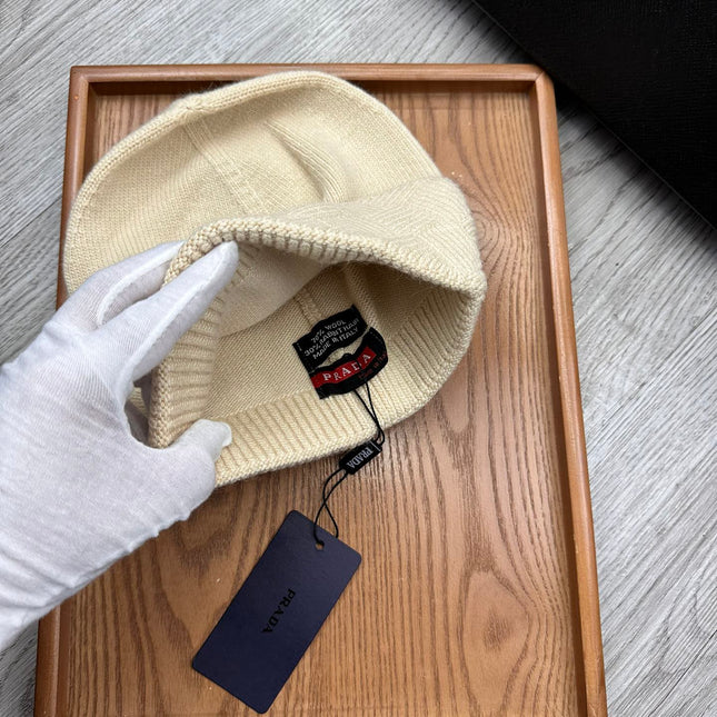 BEANIE HAT IN BISQUE BEIGE WOOL AND RABBIT FUR 436397