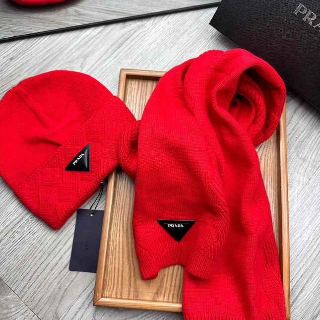 SET SCARF AND HAT IN CHERRY RED WOOL AND RABBIT FUR 397409
