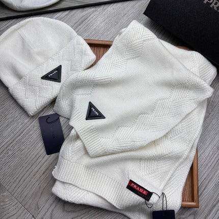SET SCARF AND HAT IN WHITE WOOL AND RABBIT FUR 397408