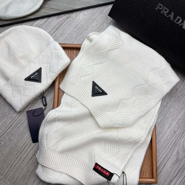 SET SCARF AND HAT IN WHITE WOOL AND RABBIT FUR 397408