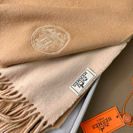DOUBLE-FACE SCARF 200 CM IN CAMEL BROWN CASHMERE