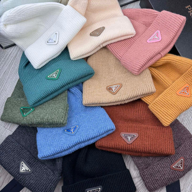 BEANIE HAT IN DOGGER BLUE WOOL 332396