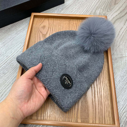 BEANIE HAT IN SHARK GRAY WOOL AND RABBIT FUR 346719