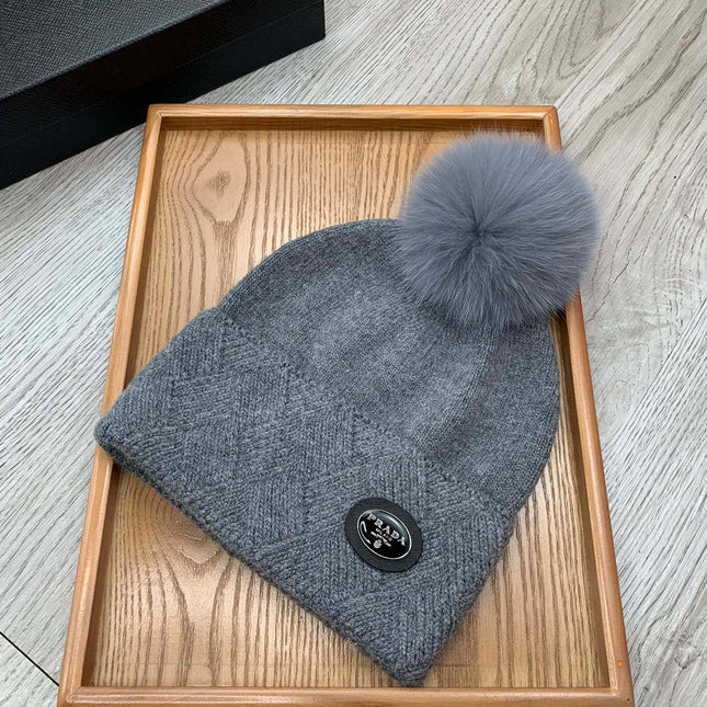 BEANIE HAT IN SHARK GRAY WOOL AND RABBIT FUR 346719