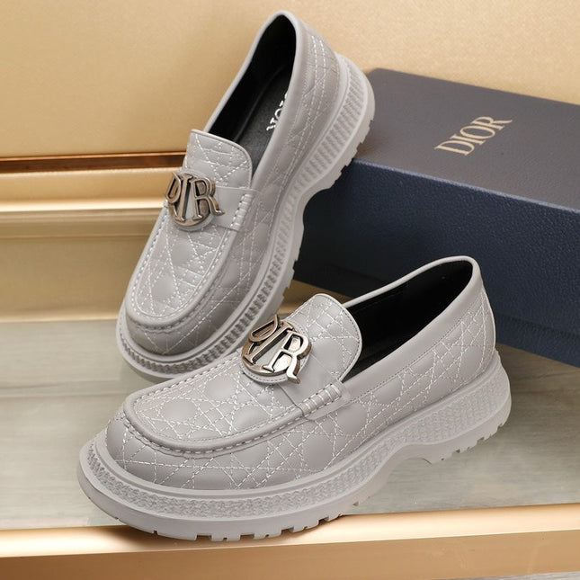 CD EXPLORER LOAFER LIGHT GRAY EMBROIDED CALFSKIN