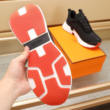 HM HUGO SNEAKER BLACK AND WHITE BREATHABLE FABRIC