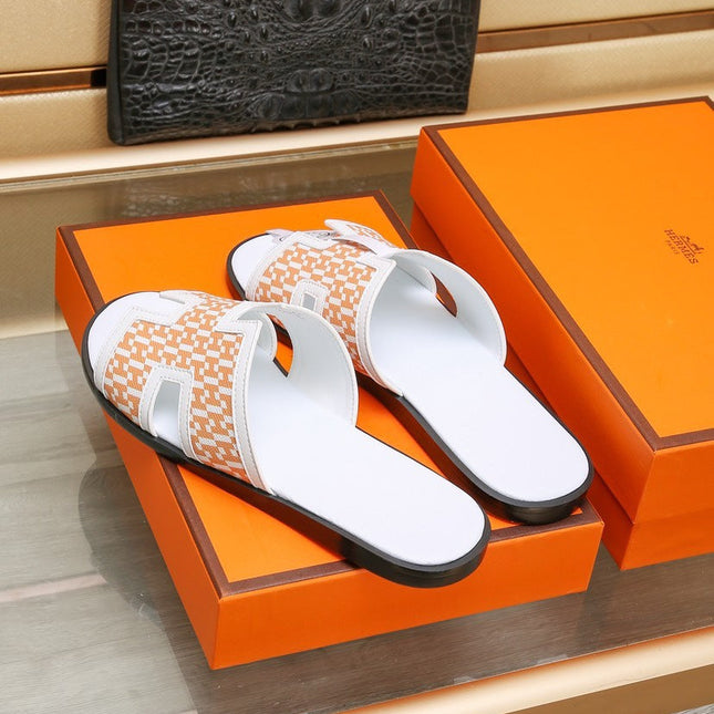 HM ORAN SANDAL WHITE AND TANGERINE LAMBSKIN