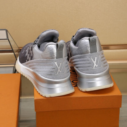SNEAKERS IN SMOKE GREY MESH BREATHABLE AND RUBBER