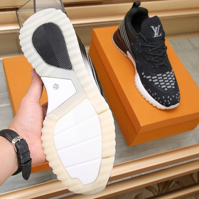 SNEAKERS IN BLACK MIX WHITE MESH BREATHABLE AND RUBBER