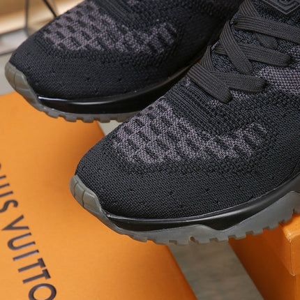 SNEAKERS IN BLACK MESH BREATHABLE AND RUBBER