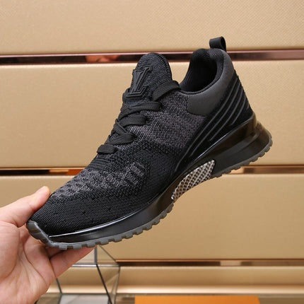 SNEAKERS IN BLACK MESH BREATHABLE AND RUBBER