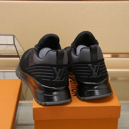 SNEAKERS IN BLACK MESH BREATHABLE AND RUBBER