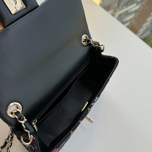 CC CLASSIC 11.12 HANDBAG BLACK MIX MULTICOLOR PRINTED FABRIC