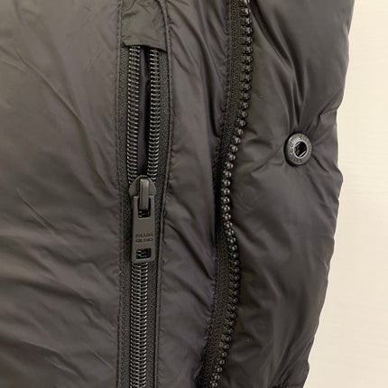 PRADA PUFFER GILE STYLE 77