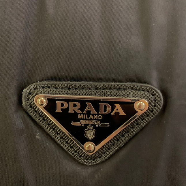 PRADA PUFFER GILE STYLE 77