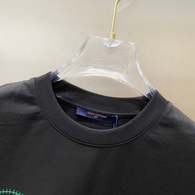 LV BLACK COTTON T-SHIRT GREEN LOGO PRINT 238842