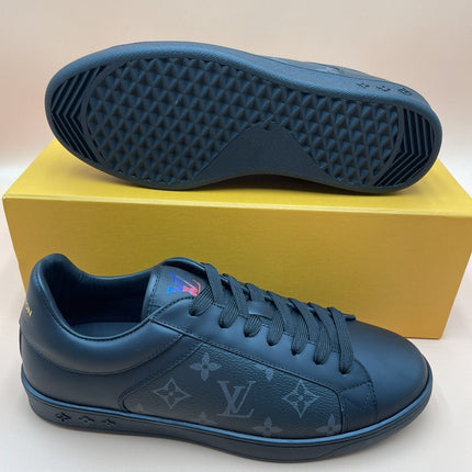 LV RIVOLI BLACK SNEAKER