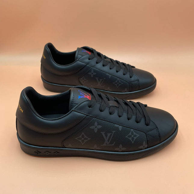LV RIVOLI BLACK SNEAKER
