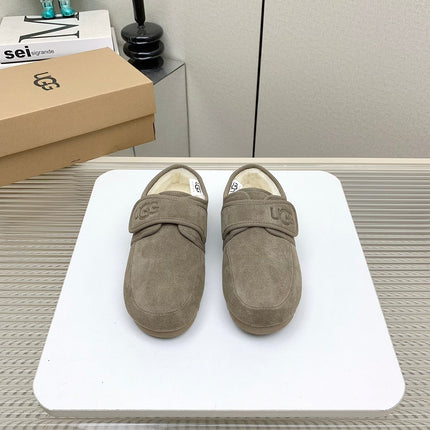TELFAR SLIPPER IN KHAKI BROWN SUEDE AND SHEARLING LINING