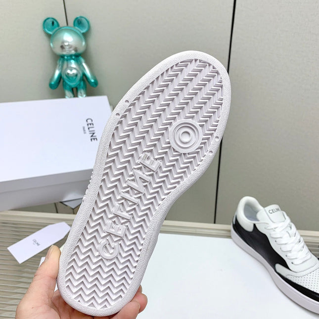 SNEAKER WITH TRIOMPHE IN BLACK AND WHITE CALFSKIN