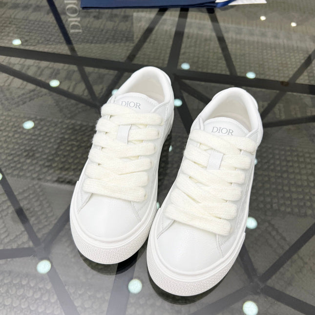 CD B33 SNEAKER WHITE EMBOSSED CALFSKIN