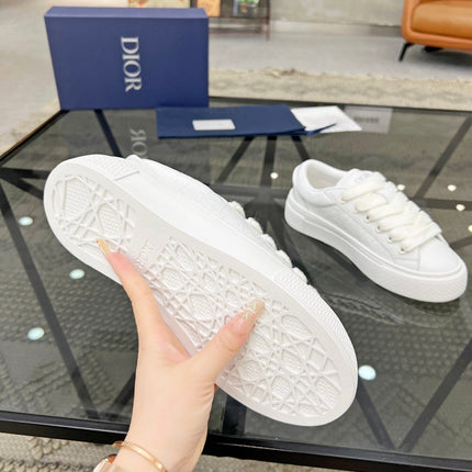 CD B33 SNEAKER WHITE EMBOSSED CALFSKIN