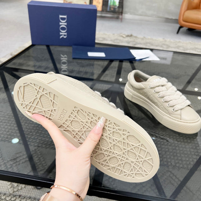 CD B33 SNEAKER BEIGE EMBOSSED CALFSKIN