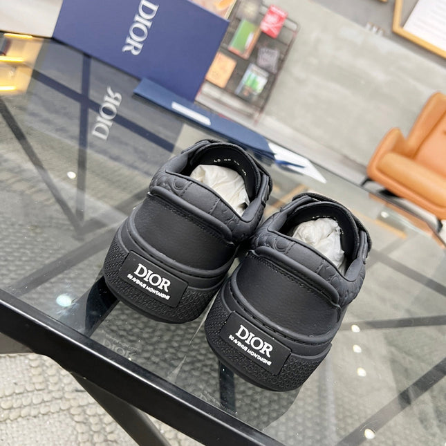 CD B33 SNEAKER BLACK EMBOSSED CALFSKIN