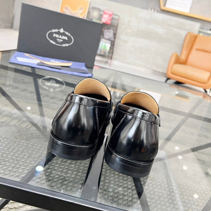 PRA LOAFER IN GLOSSY BLACK CALFSKIN