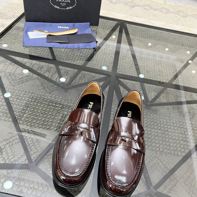 PRA LOAFER IN GLOSSY CHOCOLATE BROWN CALFSKIN