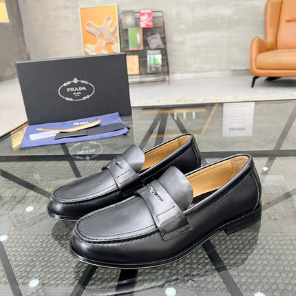 PRA LOAFER IN BLACK CALFSKIN