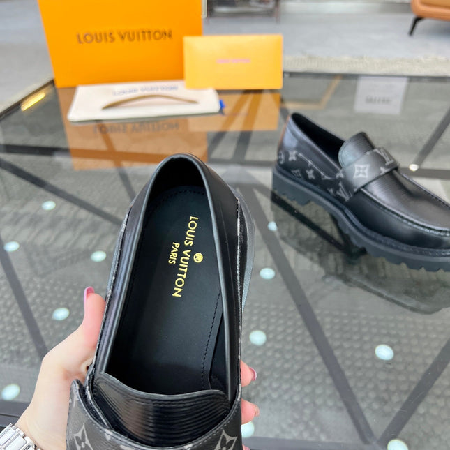 LV LOAFERS BLACK PLAIN CALFSKIN WITH MONOGRAM STRAP