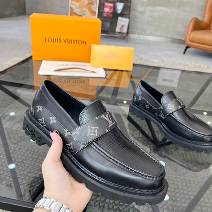 LV LOAFERS BLACK PLAIN CALFSKIN WITH MONOGRAM STRAP