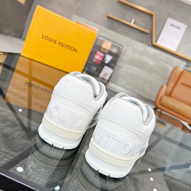 LV TRAINER SNEAKER WHITE CALFSKIN MIX LIGHT BLUE SUEDE