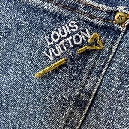 LV JEAN LIGHT BLUE DENIM 239603