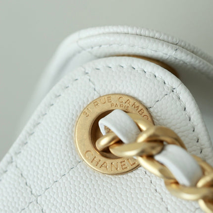 CHANEL 25S HOBO BAG 30 CM IN WHITE LAMBSKIN WITH GOLD HARDWARE