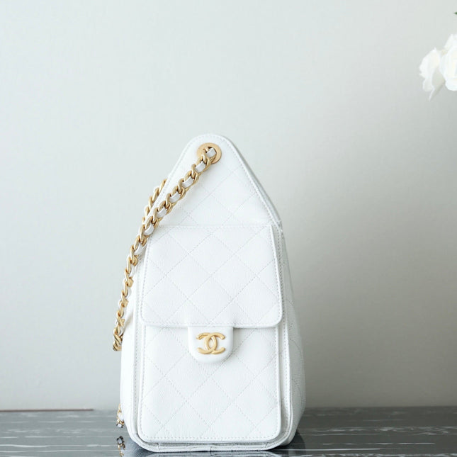 CHANEL 25S HOBO BAG 30 CM IN WHITE LAMBSKIN WITH GOLD HARDWARE