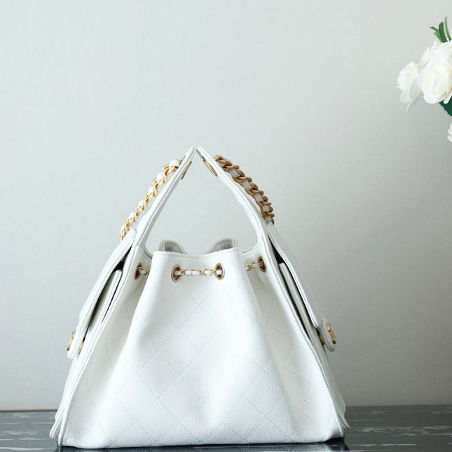 CHANEL 25S HOBO BAG 30 CM IN WHITE LAMBSKIN WITH GOLD HARDWARE