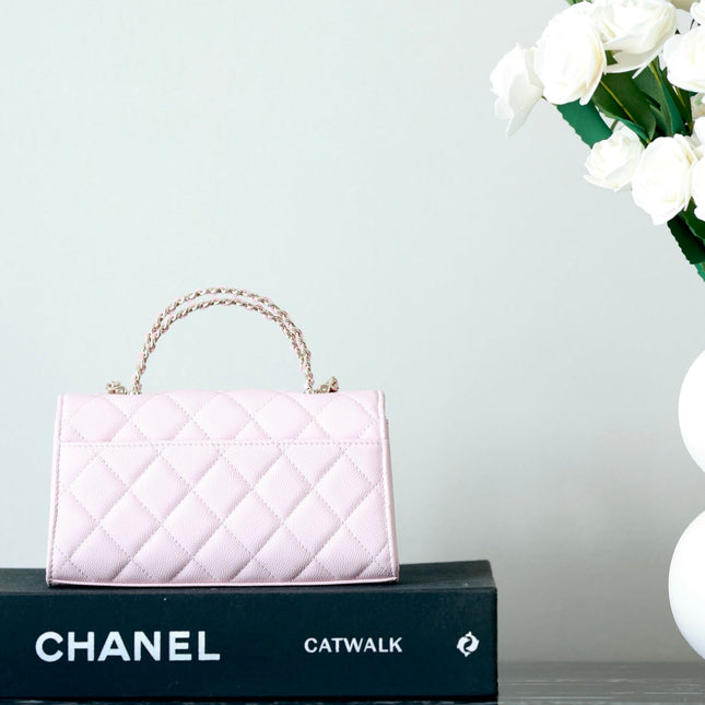 CHANEL 25S KELLY IN PASTEL PINK LAMBSKIN WITH GOLD HARDWARE